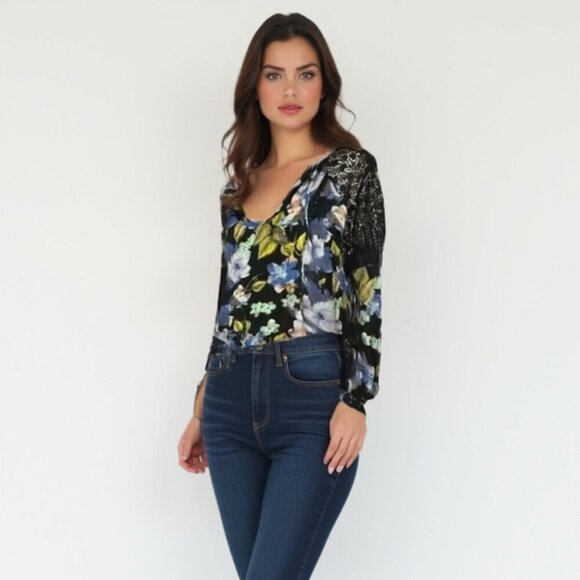 ❤️ Jessica Simpson Floral Lace Trim Blouse M - Picture 1 of 10
